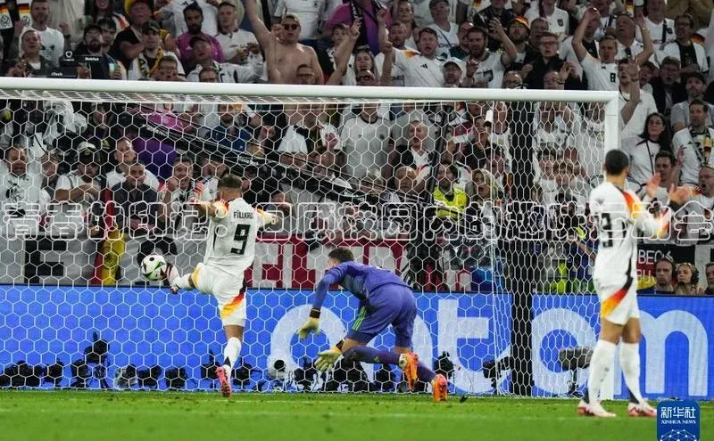 青春的印记：回顾校园内的趣味运动会